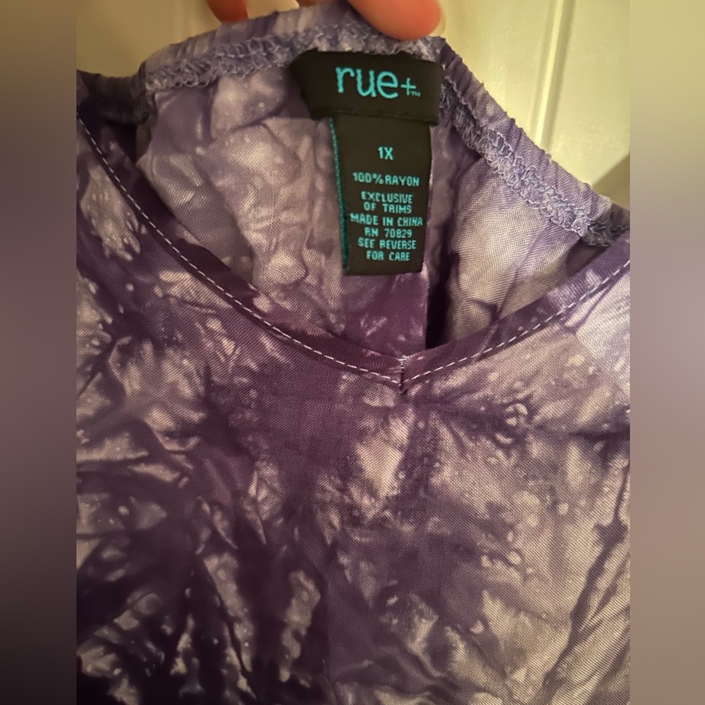Tie Dye Tank Top - Picture 2 of 2